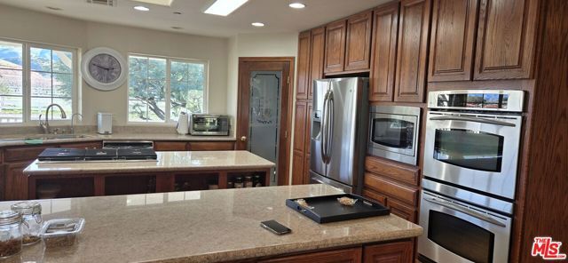 36300 Sierra Highway, Palmdale, CA 93550