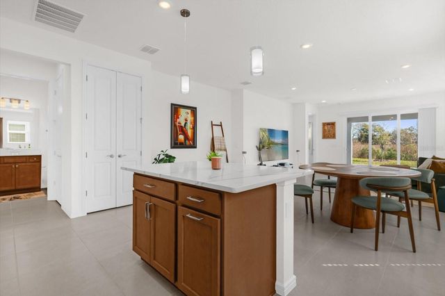 1911 SPRING SHOWER CIRCLE, Kissimmee, FL 34744