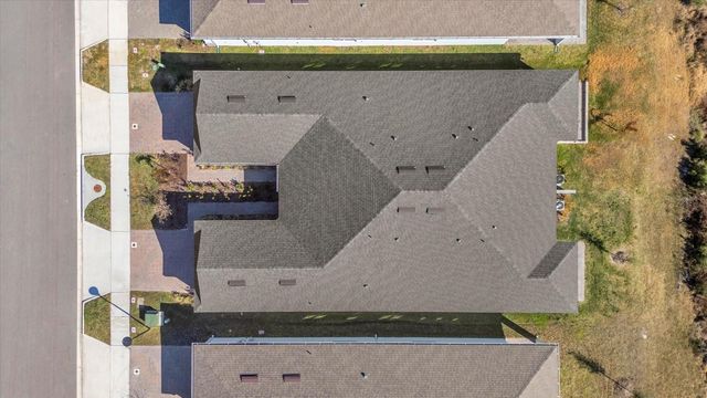 1911 SPRING SHOWER CIRCLE, Kissimmee, FL 34744