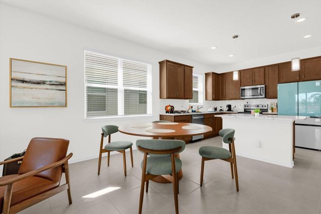 1911 SPRING SHOWER CIRCLE, Kissimmee, FL 34744