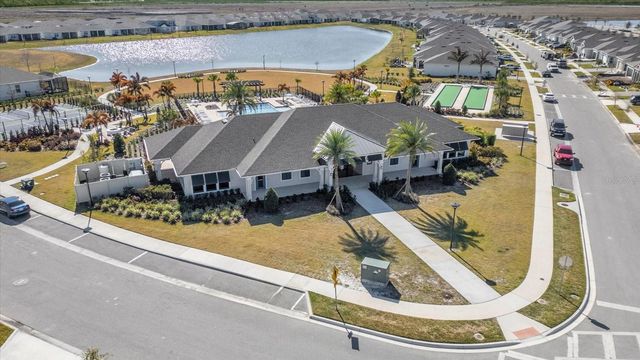 1911 SPRING SHOWER CIRCLE, Kissimmee, FL 34744