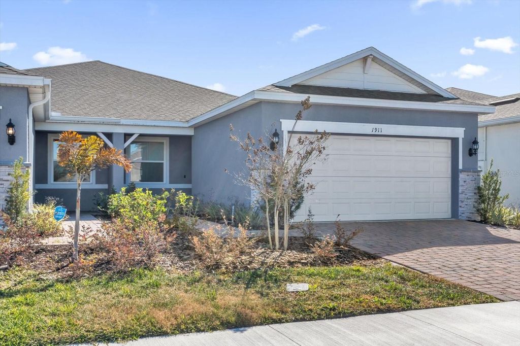 Image 1 of property listing at 1911 SPRING SHOWER CIRCLE, Kissimmee, FL 34744