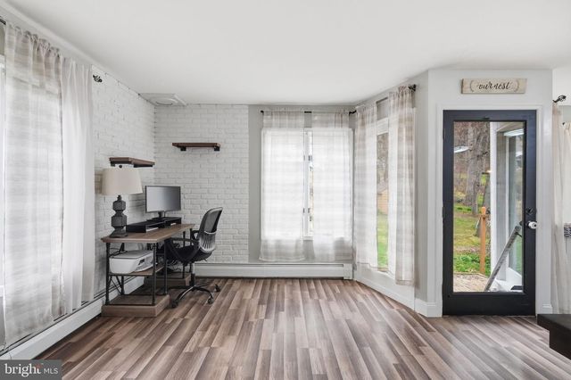 5193 VERA CRUZ RD, Center Valley, PA 18034