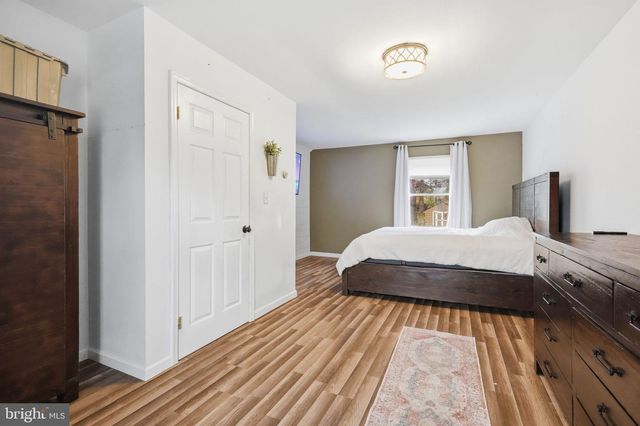 5193 VERA CRUZ RD, Center Valley, PA 18034