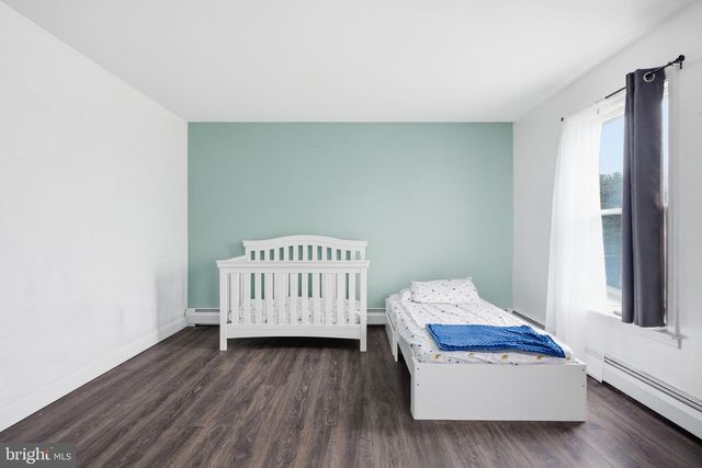 5193 VERA CRUZ RD, Center Valley, PA 18034