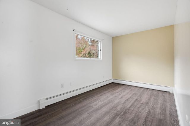 5193 VERA CRUZ RD, Center Valley, PA 18034