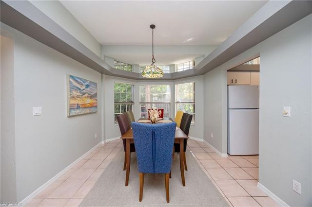 2656 River Reach DR, Naples, FL 34104
