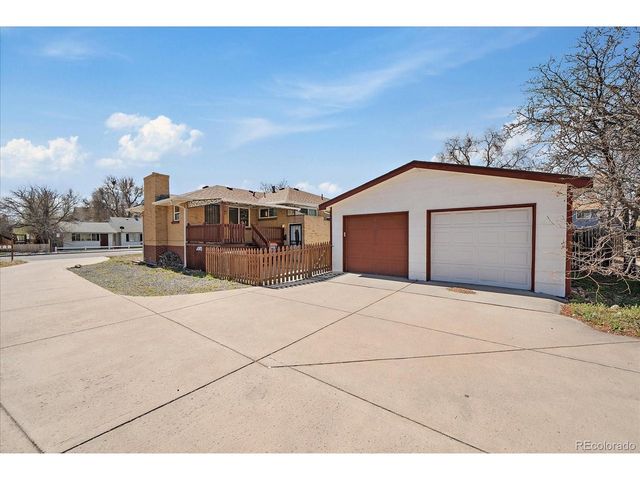8485 W 52nd Ave, Arvada, CO 80002