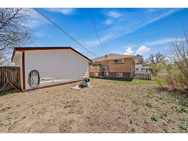 8485 W 52nd Ave, Arvada, CO 80002