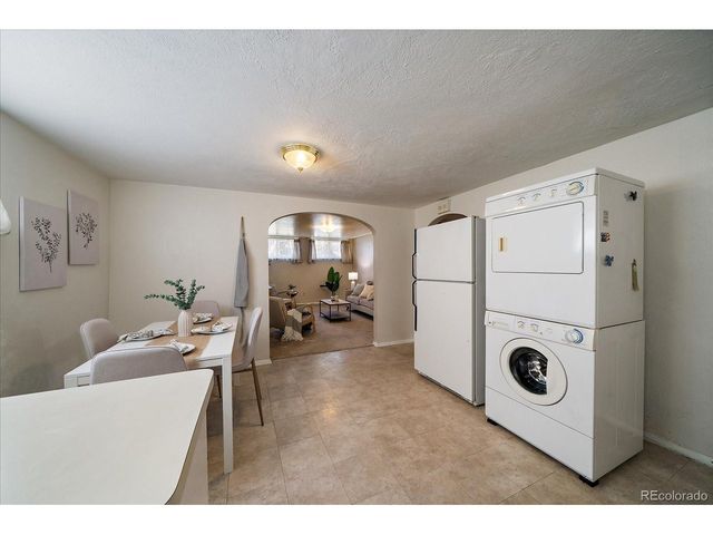 8485 W 52nd Ave, Arvada, CO 80002