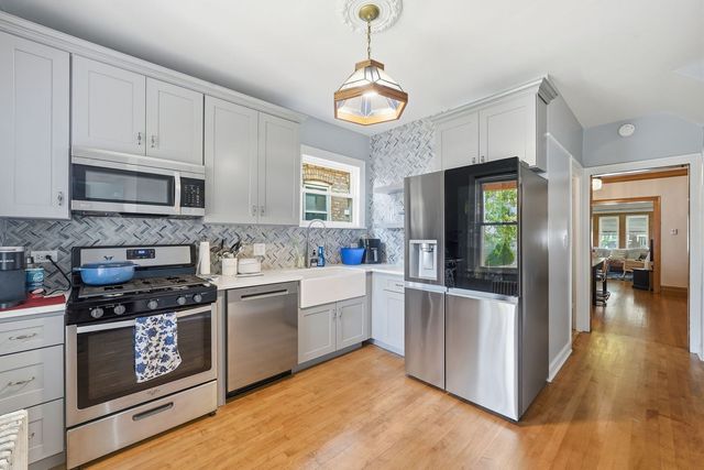 1641 Ridgeland Avenue, Berwyn, IL 60402