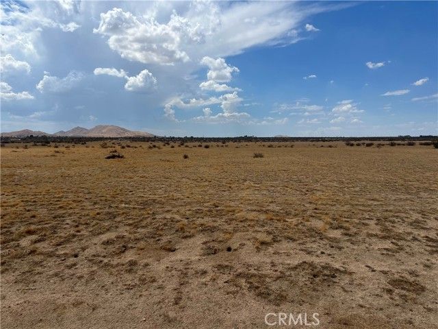 215 E Ste Vic Avenue I11 Ste, Lancaster, CA 93535