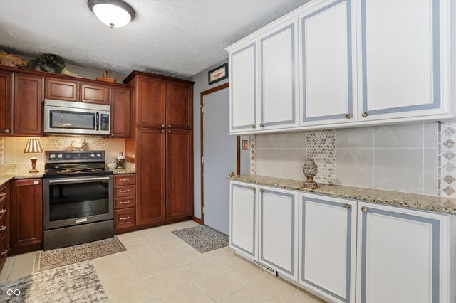 8255 Lynn Drive, Indianapolis, IN 46237