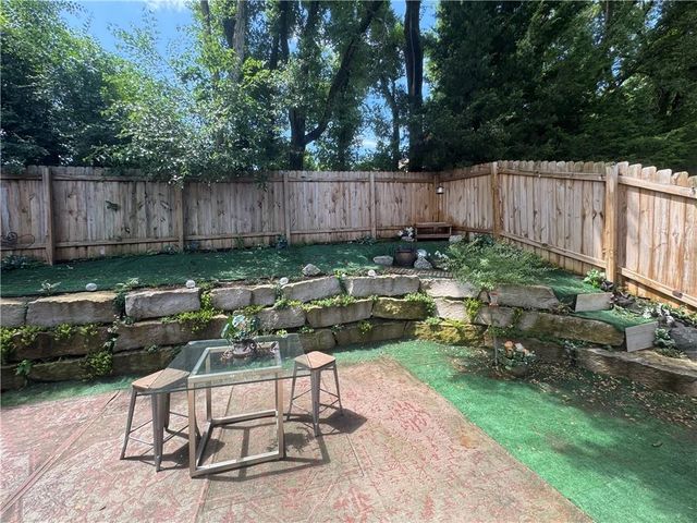 111 W 16th Terrace, Eudora, KS 66025