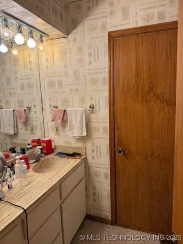 1409 Mesa, Ardmore, OK 73401