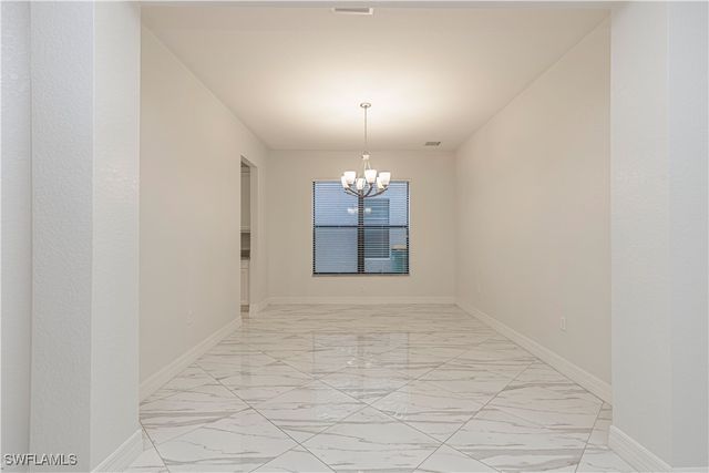 13852 Luna DR, Naples, FL 34109