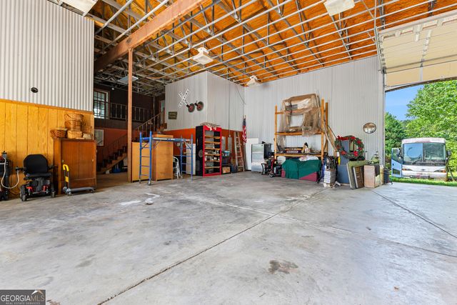 6536 Luthersville Road, Gay, GA 30218