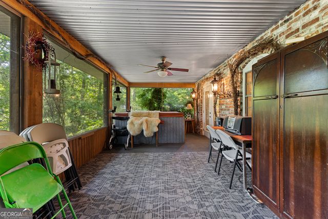 6536 Luthersville Road, Gay, GA 30218