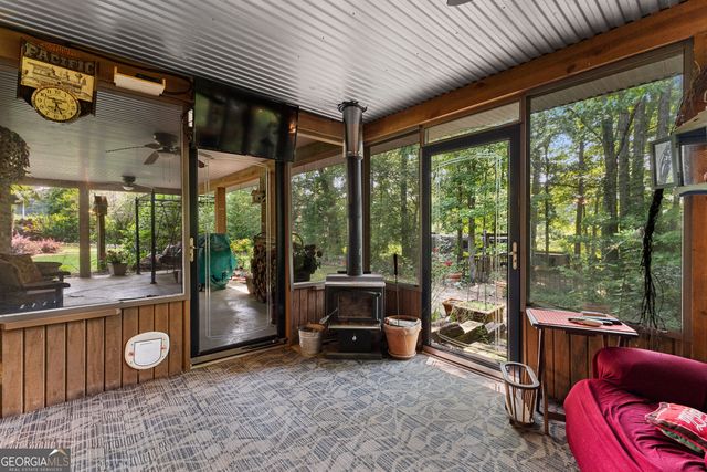 6536 Luthersville Road, Gay, GA 30218