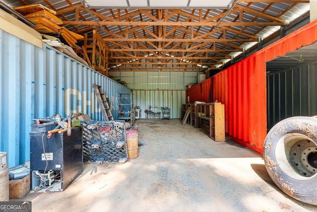 6536 Luthersville Road, Gay, GA 30218