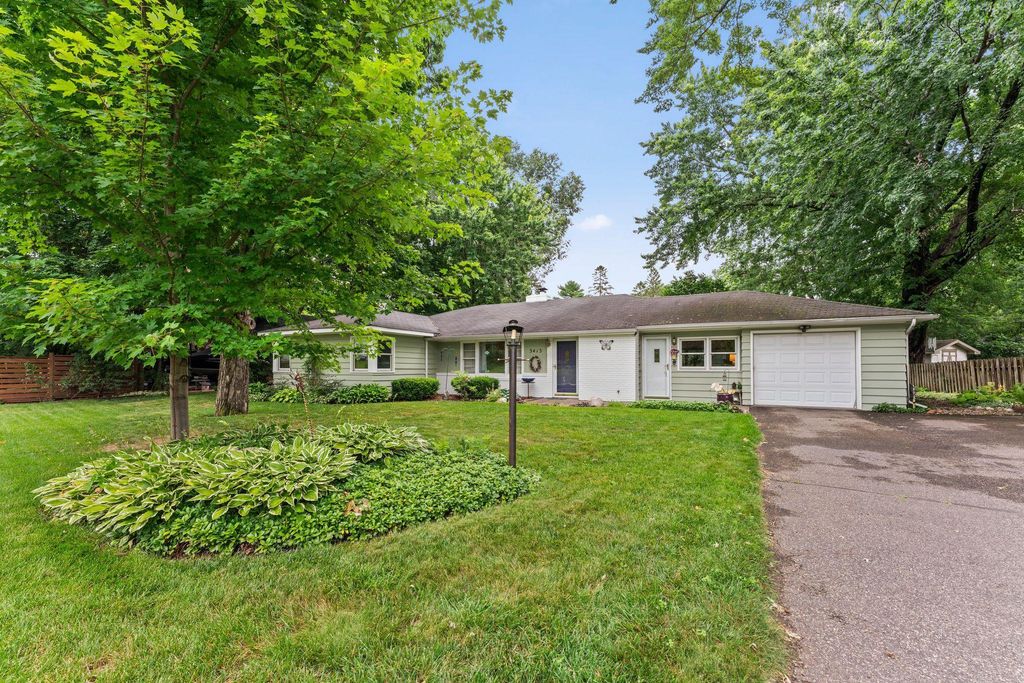 3413 Druid Lane, Minnetonka, MN 55345