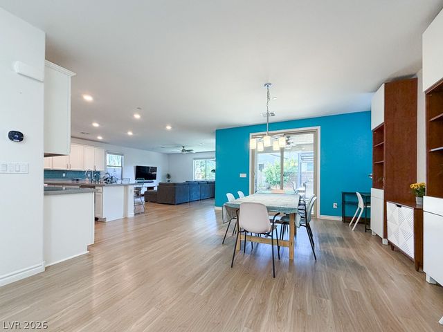 3184 Mossfield Avenue, Henderson, NV 89502