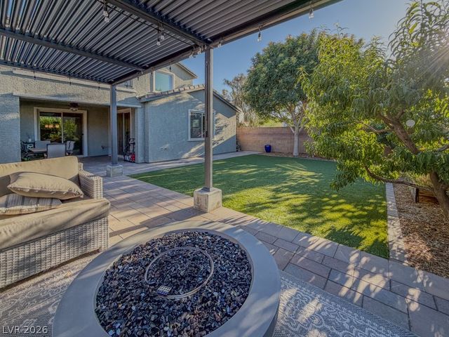 3184 Mossfield Avenue, Henderson, NV 89502