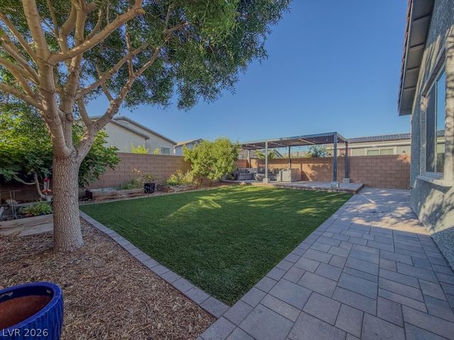 3184 Mossfield Avenue, Henderson, NV 89502