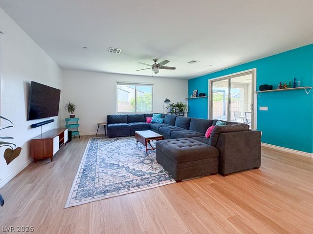 3184 Mossfield Avenue, Henderson, NV 89502