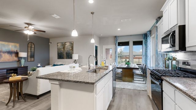 15148 GREEN BLUFF Drive, Fort Worth, TX 76008