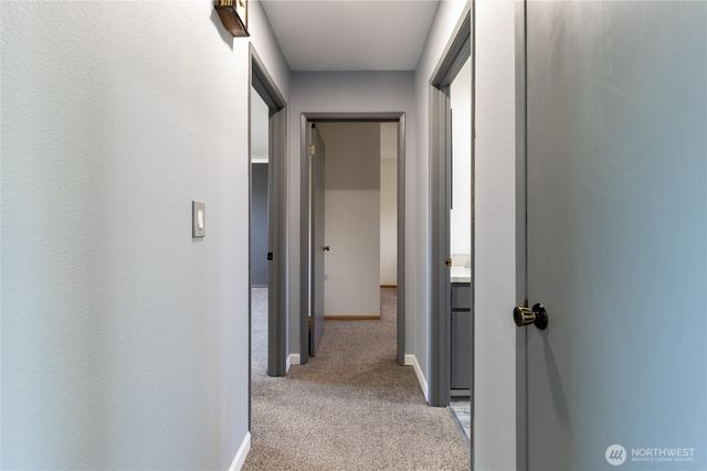 365 SE Highland Park Drive, College Place, WA 99324