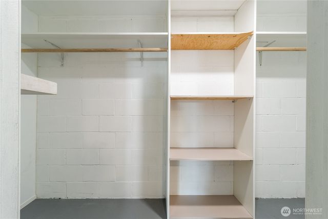 365 SE Highland Park Drive, College Place, WA 99324