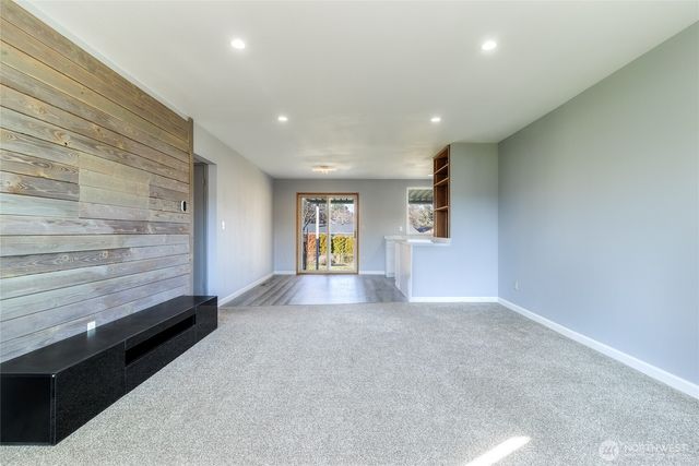 365 SE Highland Park Drive, College Place, WA 99324