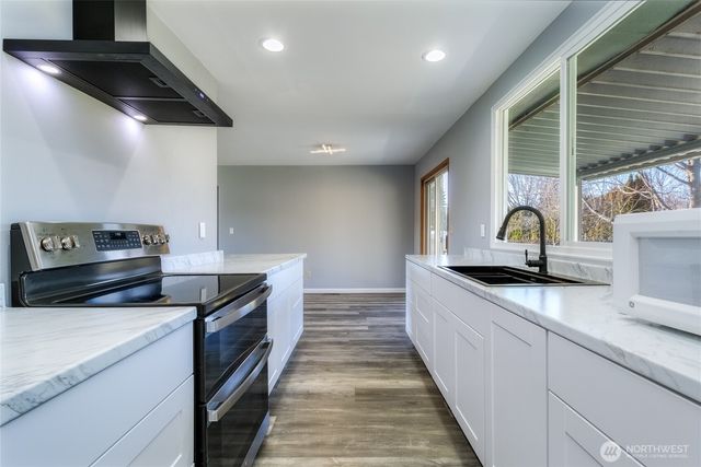 365 SE Highland Park Drive, College Place, WA 99324