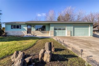 365 SE Highland Park Drive, College Place, WA 99324