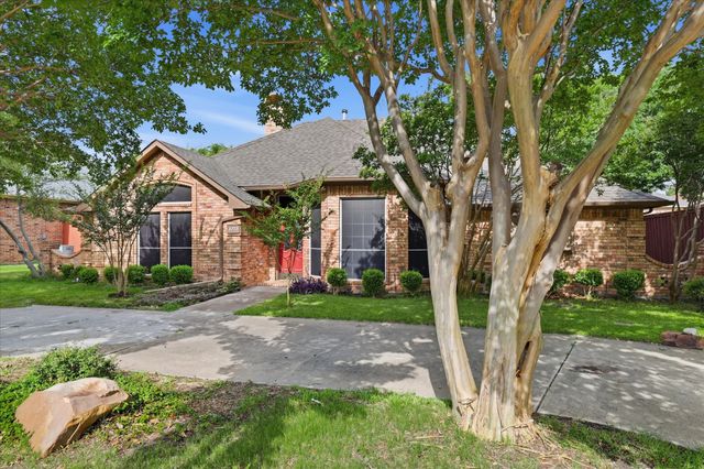 3719 Kelly Boulevard, Carrollton, TX 75007