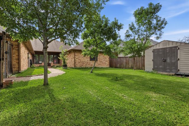 3719 Kelly Boulevard, Carrollton, TX 75007