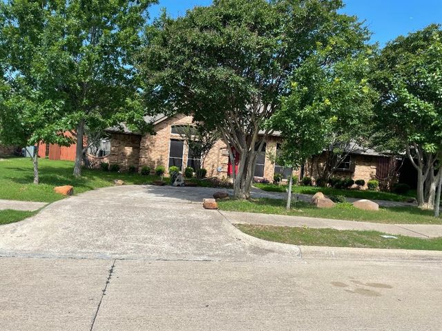 3719 Kelly Boulevard, Carrollton, TX 75007