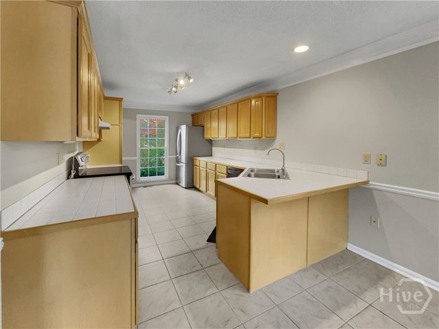 184 Hillsborough Drive, Athens, GA 30606