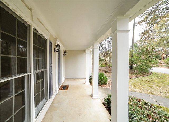 184 Hillsborough Drive, Athens, GA 30606