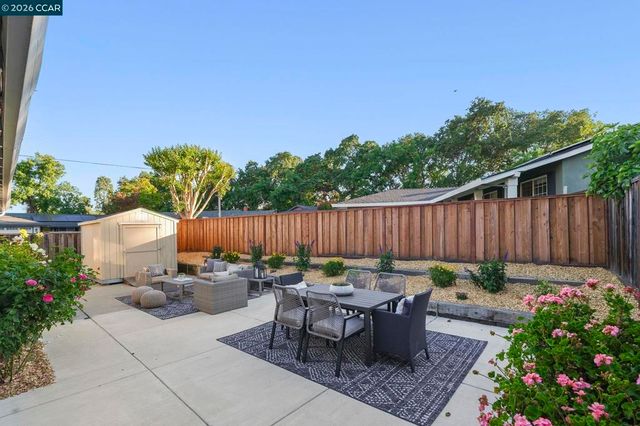 9689 Davona Dr, San Ramon, CA 94583