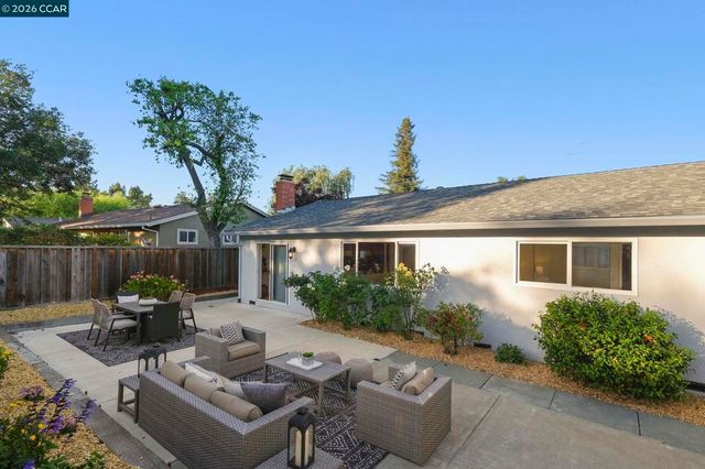 9689 Davona Dr, San Ramon, CA 94583