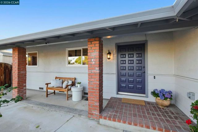 9689 Davona Dr, San Ramon, CA 94583