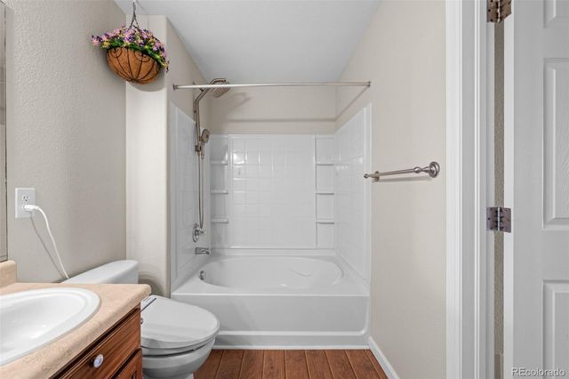 4572 Copeland Loop 201, Littleton, CO 80126