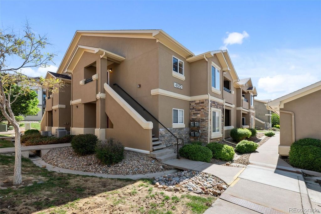 4572 Copeland Loop 201, Littleton, CO 80126