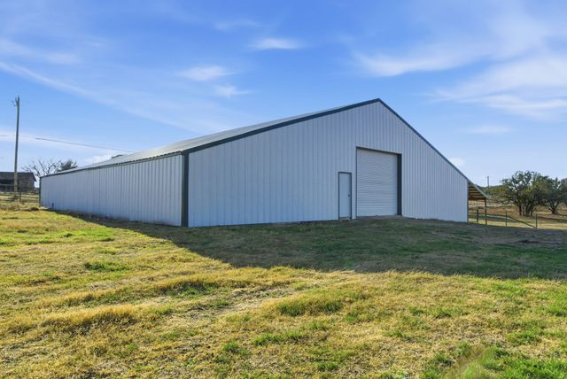 10501 Mitchell Bend Court, Granbury, TX 76048