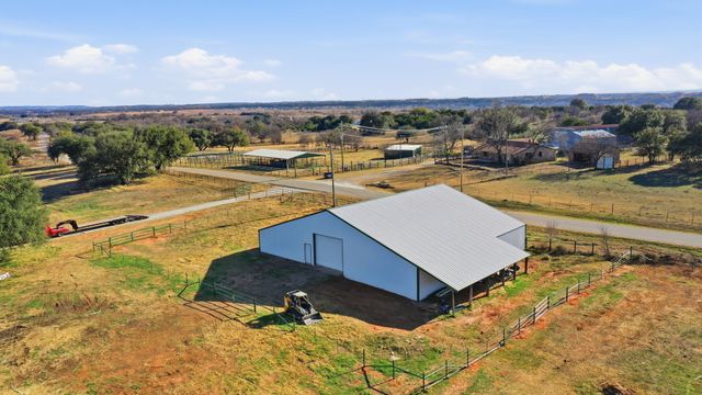 10501 Mitchell Bend Court, Granbury, TX 76048