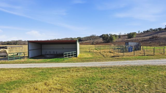 10501 Mitchell Bend Court, Granbury, TX 76048