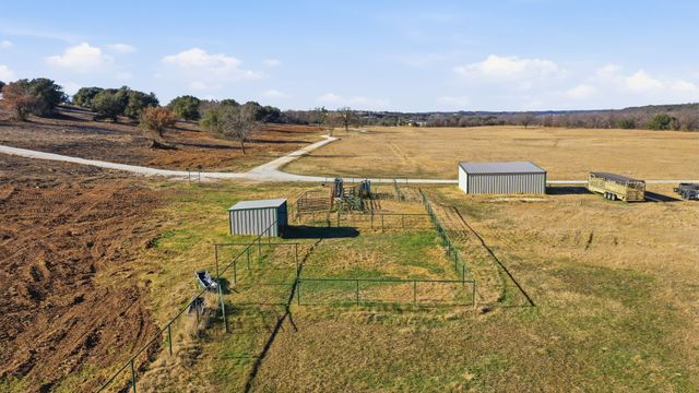 10501 Mitchell Bend Court, Granbury, TX 76048