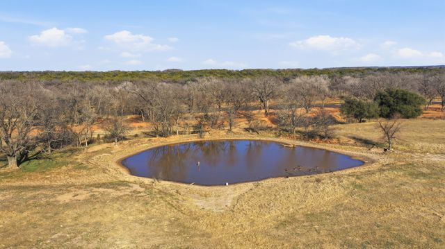10501 Mitchell Bend Court, Granbury, TX 76048